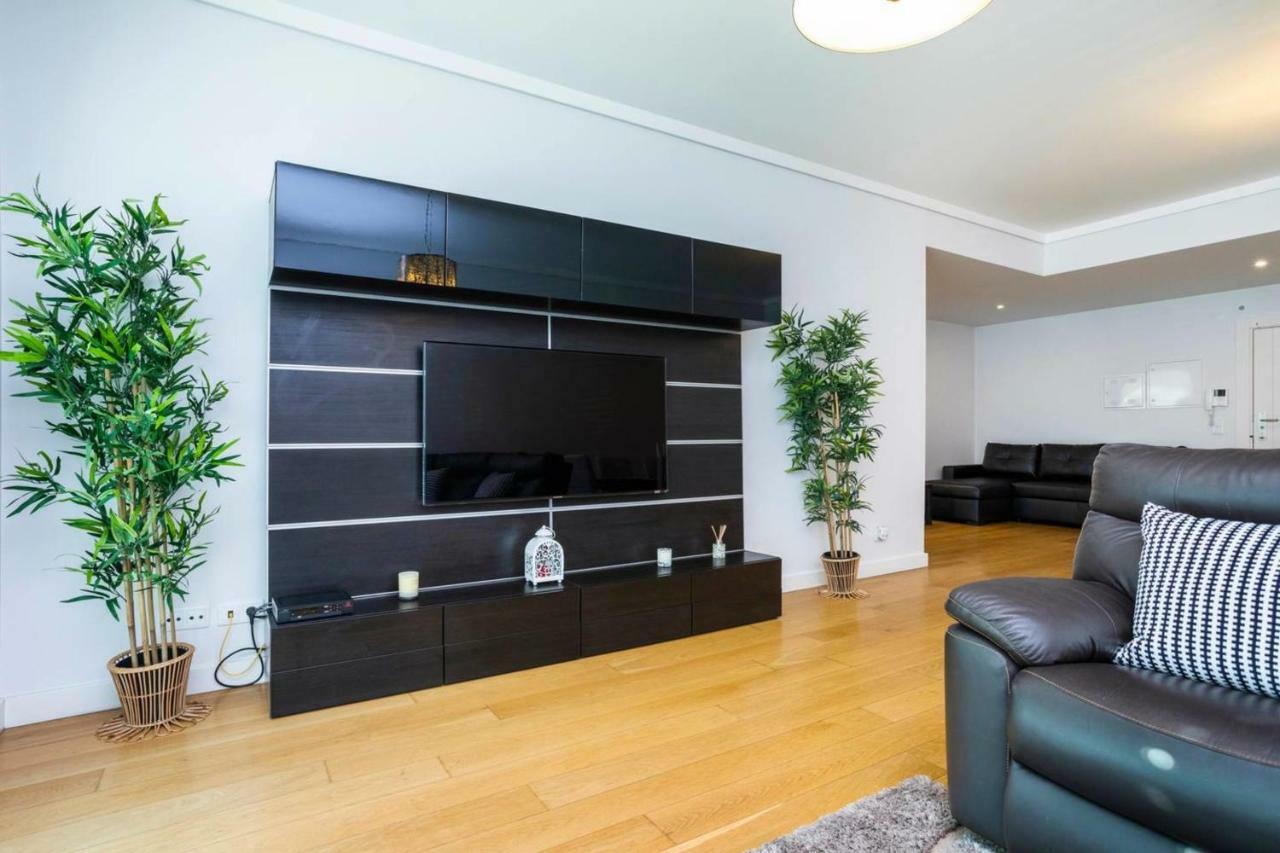 Guestready - Spacious Campolide Family Apt Fits 6 Lisboa Exteriér fotografie